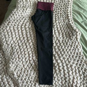 VS PINK straight leggings, black & maroon - M
